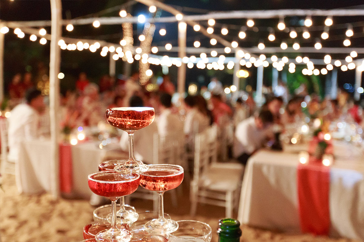 Texas wedding venue selling alcohol holding mixed beverage bond